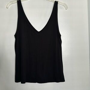Topshop black flowy tank top size 4